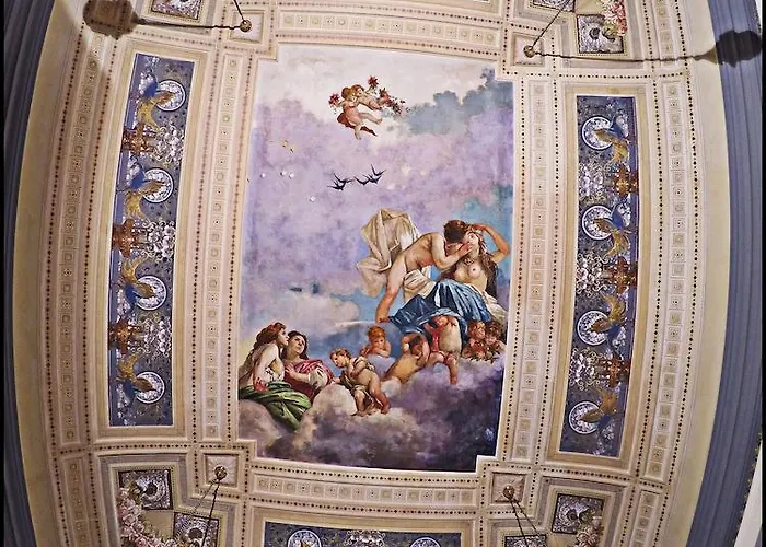 Art Fashion House Luxury Rooms